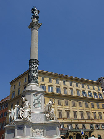 Colonna dell'Immacolata Foto 