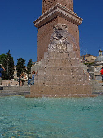 Foto Obelisk mit Wasser - Rom