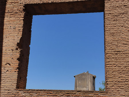 Fotos Fenster im Domus Augustana | Rom
